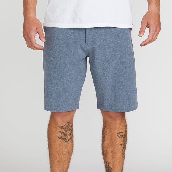 Volcom Other - VOLCOM SURF N' TURF STATIC HYBRID SHORTS Size 36